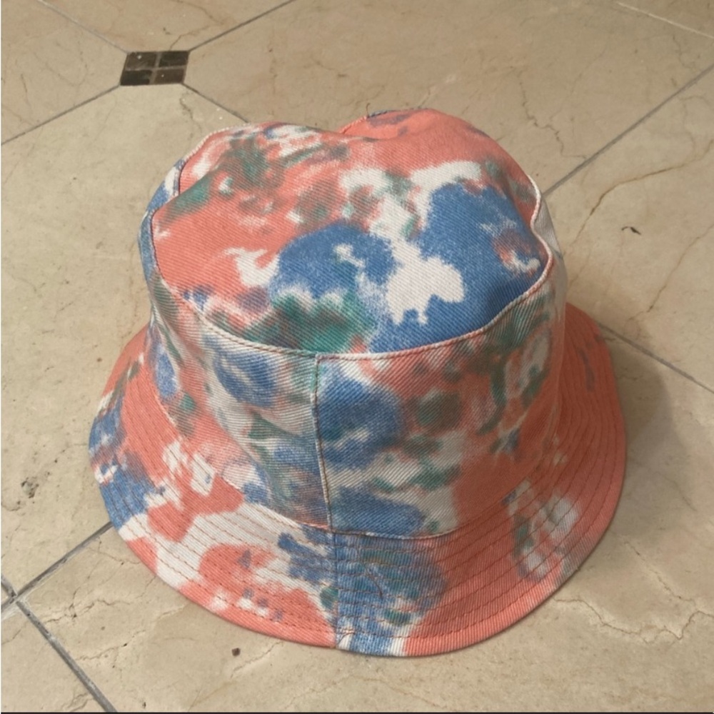 Bucket Hat Collection - Picture 6 of 7